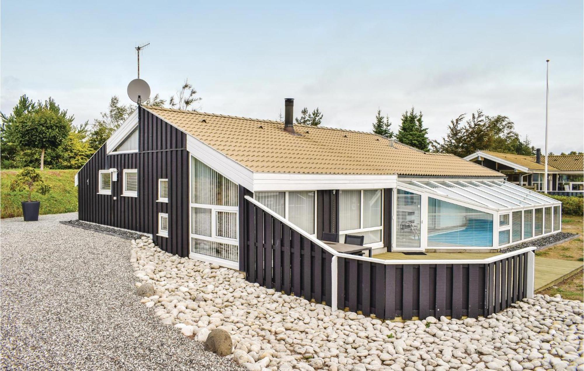 Amazing Home In Ebeltoft With Sauna Экстерьер фото