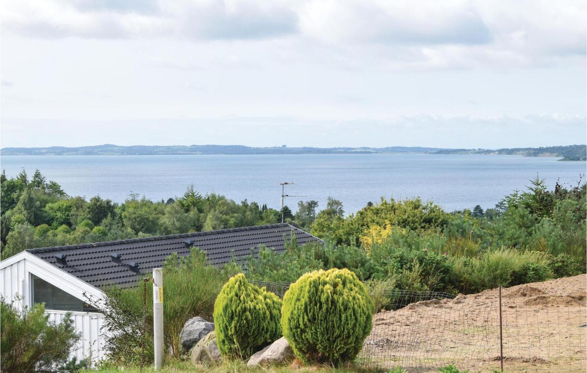 Amazing Home In Ebeltoft With Sauna Экстерьер фото