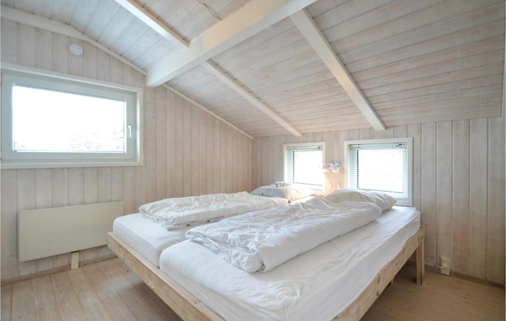 Amazing Home In Ebeltoft With Sauna Экстерьер фото