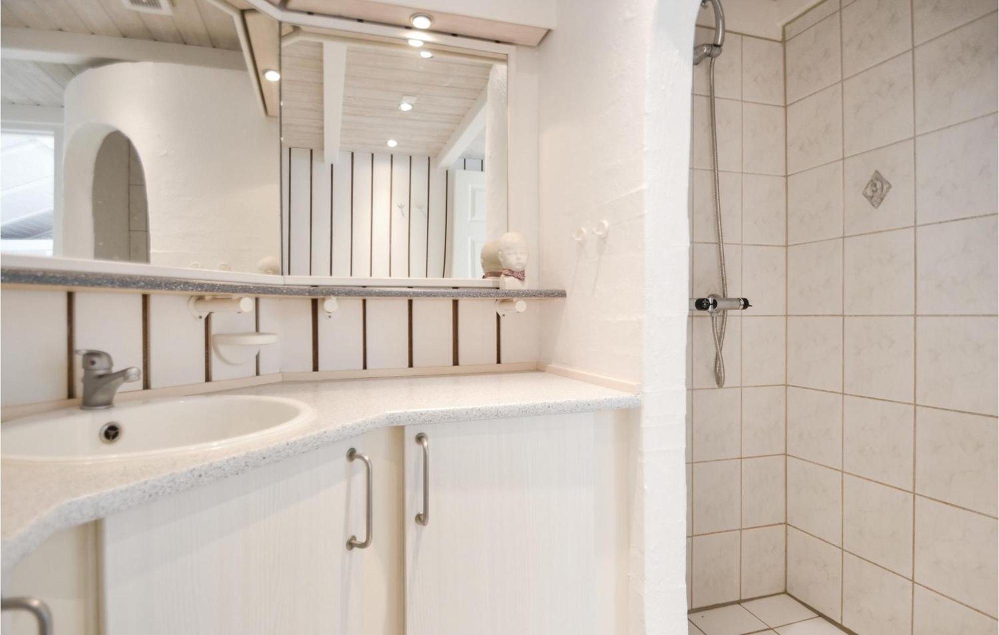 Amazing Home In Ebeltoft With Sauna Экстерьер фото