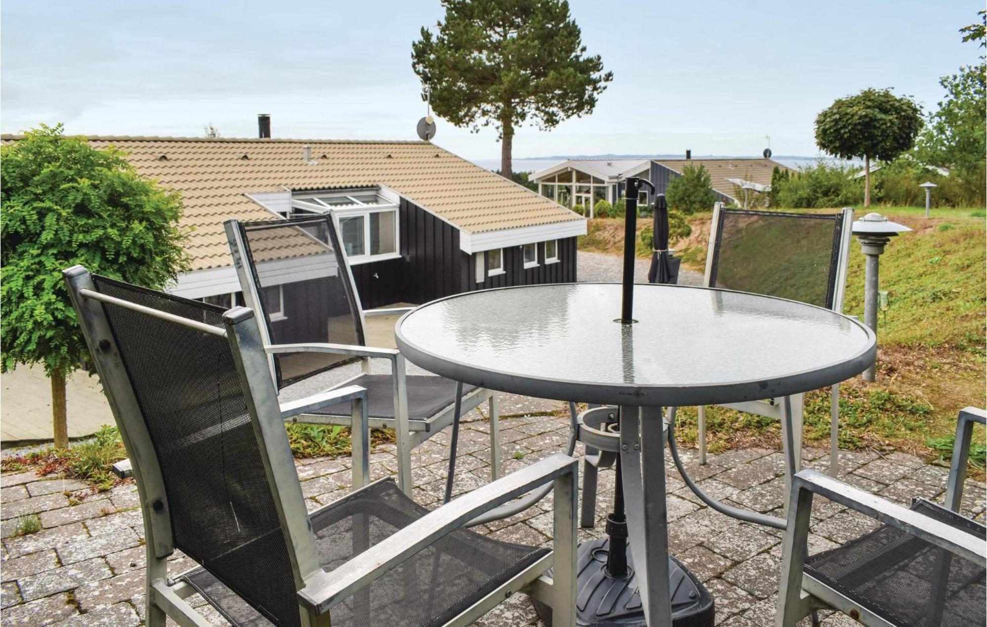 Amazing Home In Ebeltoft With Sauna Экстерьер фото